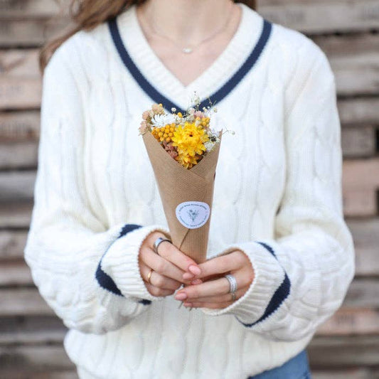 Mini Dried Glow Bouquet